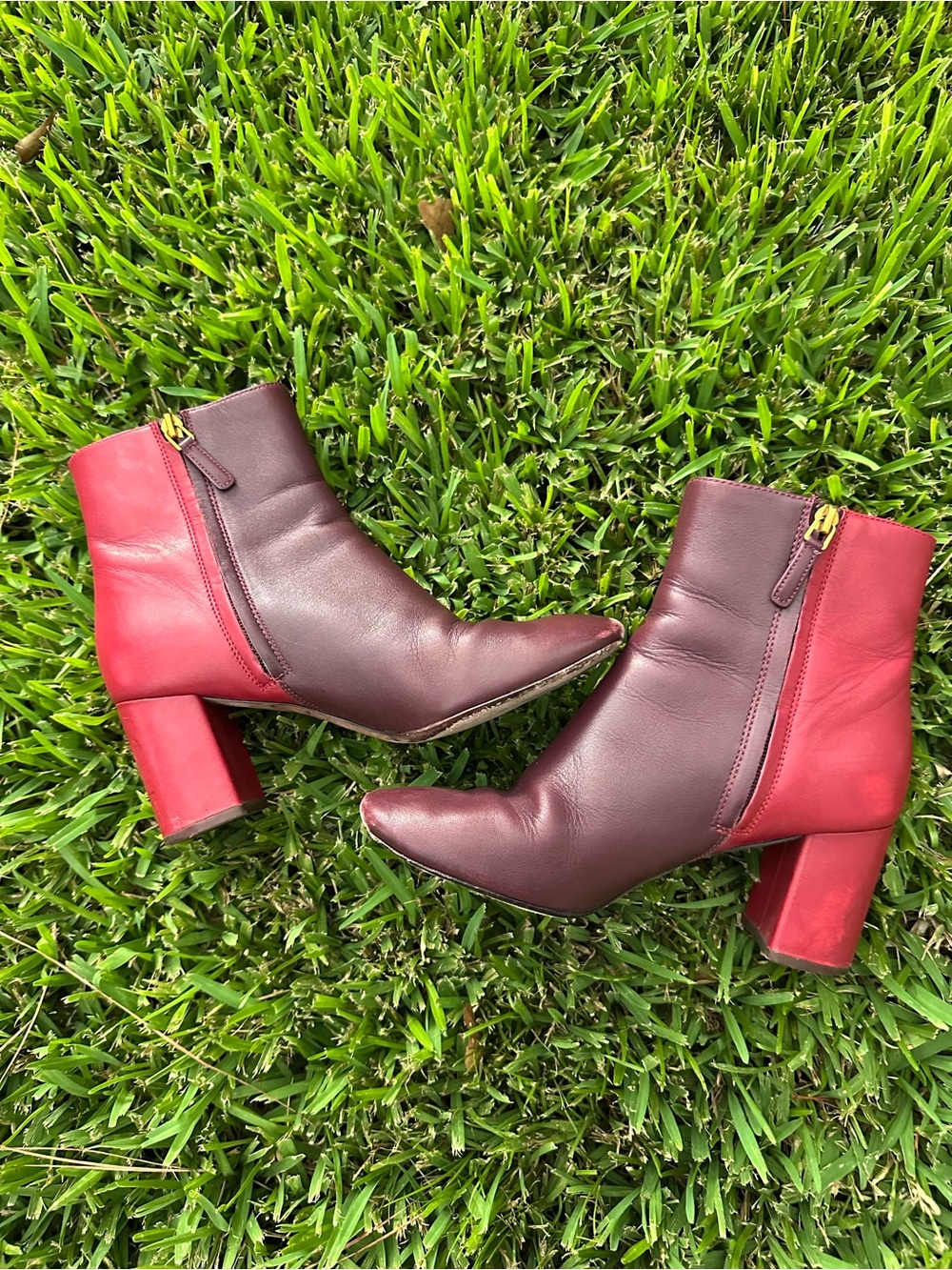Tory Burch Two Tone Maroon/Red Ankle Boot Heels Size 8 (C26)